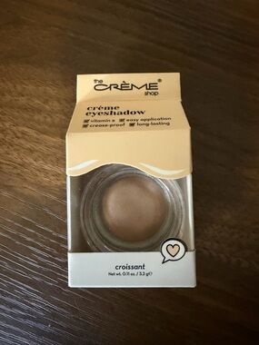 the CRÈME Shop Croissant Crème Eyeshadow - Neutral Beige